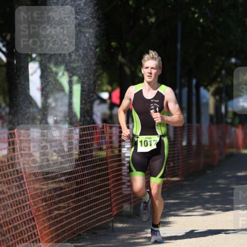 07.09.2025 - 19. Norderstedt Triathlon Michael Strokosch http://msf.ph/oto/8756203 07.09.2025 14:54:00 Laufen 1017, 1040 meine-sportfotos.de