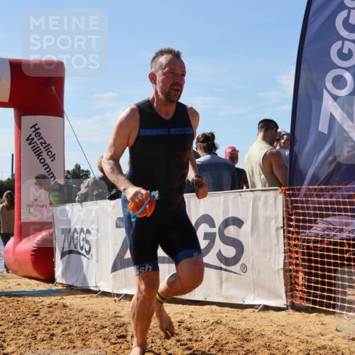 07.09.2025 - 19. Norderstedt Triathlon Luisa Fischer http://msf.ph/oto/8756205 07.09.2025 11:45:41 Schwimmen 696, 850 meine-sportfotos.de