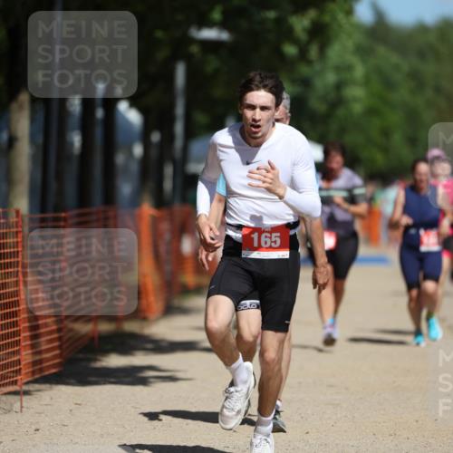 07.09.2025 - 19. Norderstedt Triathlon Michael Strokosch http://msf.ph/oto/8756250 07.09.2025 12:50:08 Laufen 165, 762, 1242, 1286, 1339, 1381 meine-sportfotos.de