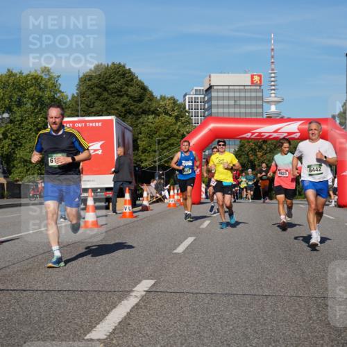 07.09.2025 - BARMER Alsterlauf Yannick Fuchs http://msf.ph/oto/8756294 07.09.2025 09:38:11 Laufen 6, 4825, 8442 meine-sportfotos.de