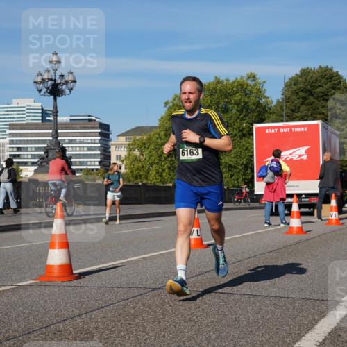 07.09.2025 - BARMER Alsterlauf Yannick Fuchs http://msf.ph/oto/8756311 07.09.2025 09:38:12 Laufen 6163, 3627 meine-sportfotos.de