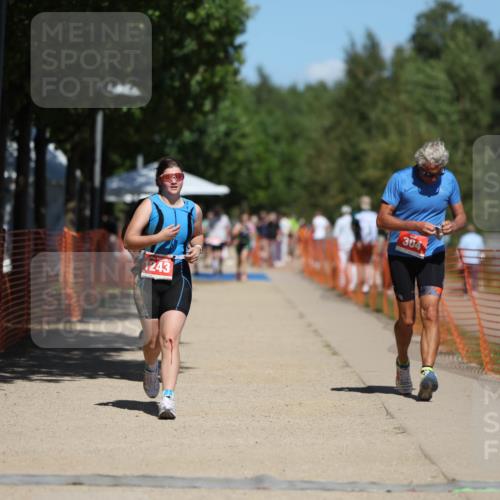 07.09.2025 - 19. Norderstedt Triathlon Michael Strokosch http://msf.ph/oto/8756324 07.09.2025 13:12:07 Laufen 304, 700, 1243 meine-sportfotos.de