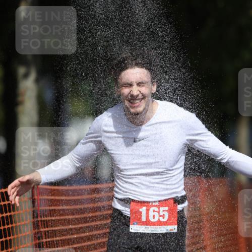 07.09.2025 - 19. Norderstedt Triathlon Michael Strokosch http://msf.ph/oto/8756327 07.09.2025 12:50:10 Laufen 165, 290, 762, 783, 1242, 1286, 1339, 1381 meine-sportfotos.de