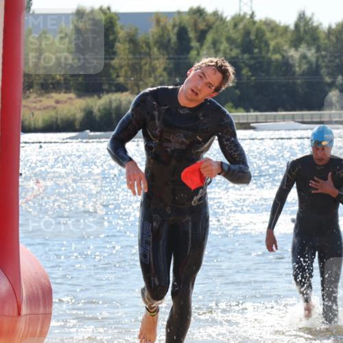 07.09.2025 - 19. Norderstedt Triathlon Luisa Fischer http://msf.ph/oto/8756340 07.09.2025 13:28:00 Schwimmen 388, 876, 975, 1034 meine-sportfotos.de