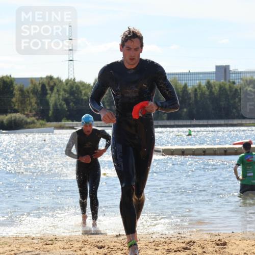 07.09.2025 - 19. Norderstedt Triathlon Luisa Fischer http://msf.ph/oto/8756365 07.09.2025 13:28:02 Schwimmen 388, 876, 1034 meine-sportfotos.de