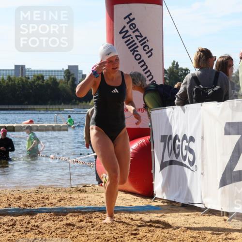07.09.2025 - 19. Norderstedt Triathlon Luisa Fischer http://msf.ph/oto/8756375 07.09.2025 11:45:58 Schwimmen 213, 727, 780 meine-sportfotos.de