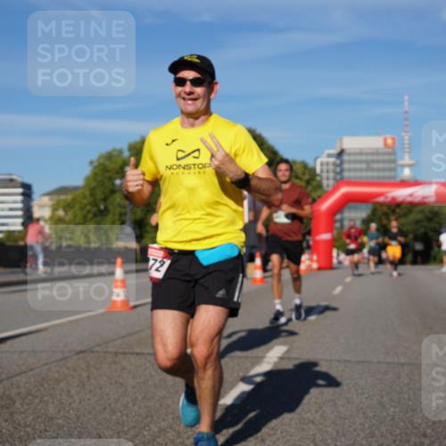 07.09.2025 - BARMER Alsterlauf Yannick Fuchs http://msf.ph/oto/8756422 07.09.2025 09:38:15 Laufen 72 meine-sportfotos.de