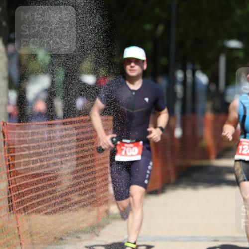 07.09.2025 - 19. Norderstedt Triathlon Michael Strokosch http://msf.ph/oto/8756434 07.09.2025 13:12:10 Laufen 304, 700, 1243 meine-sportfotos.de