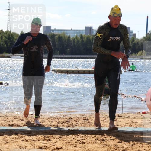 07.09.2025 - 19. Norderstedt Triathlon Luisa Fischer http://msf.ph/oto/8756453 07.09.2025 13:28:25 Schwimmen 366, 984 meine-sportfotos.de