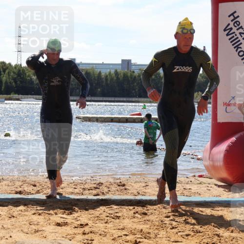 07.09.2025 - 19. Norderstedt Triathlon Luisa Fischer http://msf.ph/oto/8756462 07.09.2025 13:28:25 Schwimmen 366, 984 meine-sportfotos.de