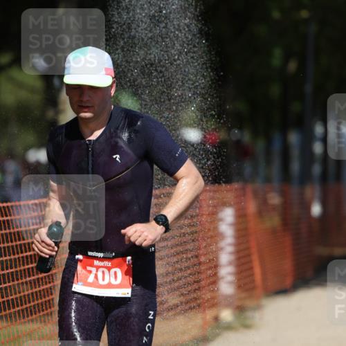 07.09.2025 - 19. Norderstedt Triathlon Michael Strokosch http://msf.ph/oto/8756501 07.09.2025 13:12:11 Laufen 304, 700, 1243 meine-sportfotos.de