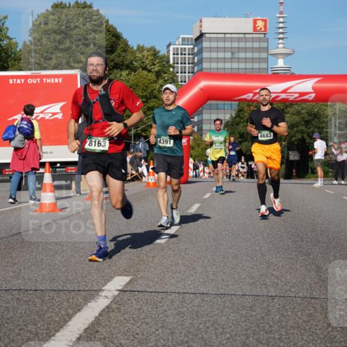 07.09.2025 - BARMER Alsterlauf Yannick Fuchs http://msf.ph/oto/8756539 07.09.2025 09:38:19 Laufen 4683, 8163, 4391, 6262 meine-sportfotos.de