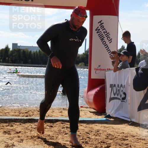 07.09.2025 - 19. Norderstedt Triathlon Luisa Fischer http://msf.ph/oto/8756591 07.09.2025 13:29:18 Schwimmen 972 meine-sportfotos.de