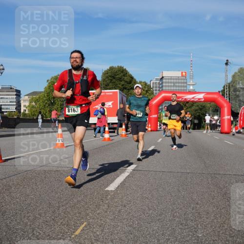 07.09.2025 - BARMER Alsterlauf Yannick Fuchs http://msf.ph/oto/8756600 07.09.2025 09:38:20 Laufen 8163, 4683 meine-sportfotos.de