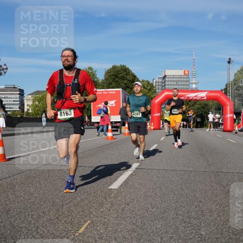 07.09.2025 - BARMER Alsterlauf Yannick Fuchs http://msf.ph/oto/8756611 07.09.2025 09:38:20 Laufen 8163, 4391, 4683 meine-sportfotos.de