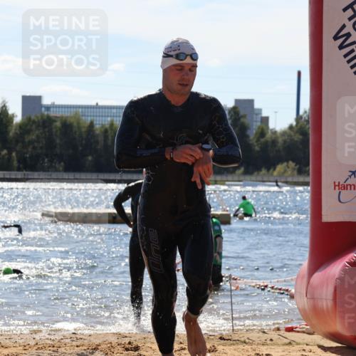 07.09.2025 - 19. Norderstedt Triathlon Luisa Fischer http://msf.ph/oto/8756613 07.09.2025 13:29:27 Schwimmen 972, 1041, 1457 meine-sportfotos.de