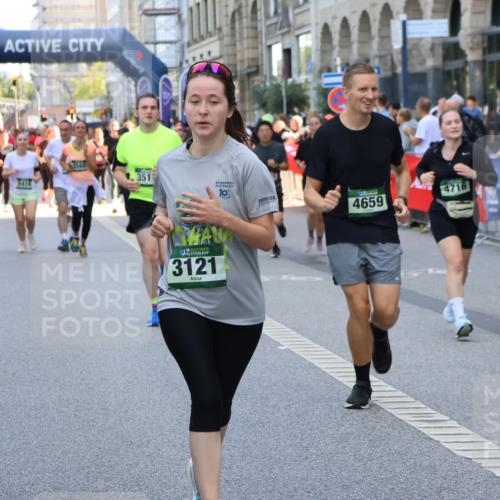 07.09.2025 - BARMER Alsterlauf Strokosch-Dieckow http://msf.ph/oto/8756622 07.09.2025 10:13:50 Ziel 2073, 2232, 2264, 2296, 2403, 2688, 2929, 2930, 3236, 3346, 3503, 3504, 3697, 3734, 3735, 3929, 4213, 4489, 4553, 4699, 5062, 5277, 5278, 5468, 5795, 5830, 6145, 6165, 6282, 6284, 6337, 8101, 8120, 8195, 8224, 8226, 8257 meine-sportfotos.de