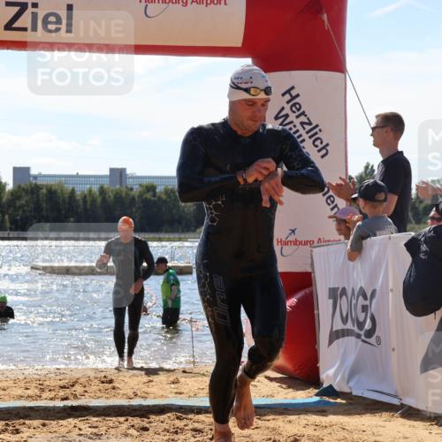 07.09.2025 - 19. Norderstedt Triathlon Luisa Fischer http://msf.ph/oto/8756625 07.09.2025 13:29:28 Schwimmen 972, 1041, 1457 meine-sportfotos.de