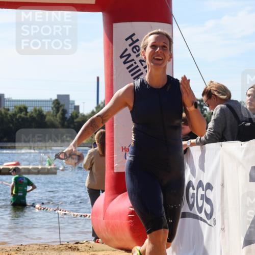 07.09.2025 - 19. Norderstedt Triathlon Luisa Fischer http://msf.ph/oto/8756633 07.09.2025 11:46:17 Schwimmen 169, 182, 715, 1247, 1329 meine-sportfotos.de