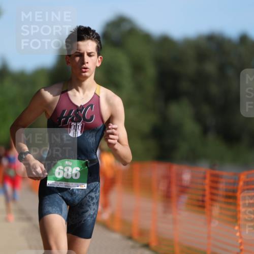 07.09.2025 - 19. Norderstedt Triathlon Michael Strokosch http://msf.ph/oto/8756645 07.09.2025 10:42:30 Laufen 652, 672, 686 meine-sportfotos.de