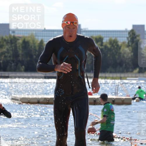 07.09.2025 - 19. Norderstedt Triathlon Luisa Fischer http://msf.ph/oto/8756647 07.09.2025 13:29:31 Schwimmen 1011, 1041, 1457 meine-sportfotos.de