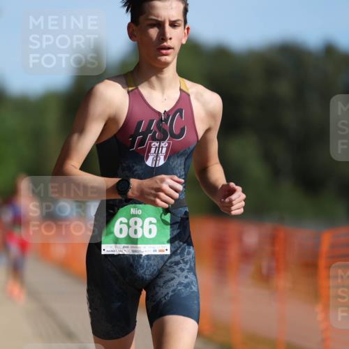 07.09.2025 - 19. Norderstedt Triathlon Michael Strokosch http://msf.ph/oto/8756664 07.09.2025 10:42:31 Laufen 652, 672, 686 meine-sportfotos.de