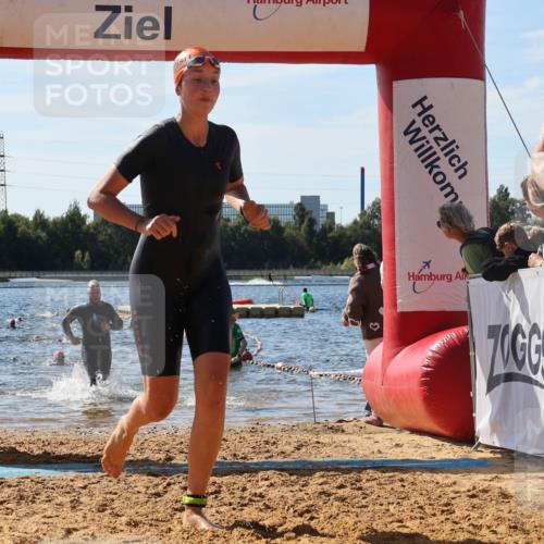07.09.2025 - 19. Norderstedt Triathlon Luisa Fischer http://msf.ph/oto/8756685 07.09.2025 11:46:28 Schwimmen 244, 258, 724, 737 meine-sportfotos.de