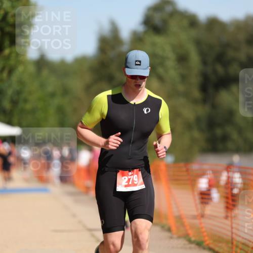 07.09.2025 - 19. Norderstedt Triathlon Michael Strokosch http://msf.ph/oto/8756686 07.09.2025 12:04:04 Laufen 279, 1183, 1278 meine-sportfotos.de