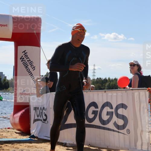 07.09.2025 - 19. Norderstedt Triathlon Luisa Fischer http://msf.ph/oto/8756687 07.09.2025 13:29:35 Schwimmen 422, 1011, 1041, 1457 meine-sportfotos.de