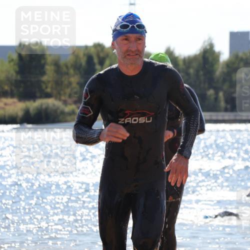 07.09.2025 - 19. Norderstedt Triathlon Luisa Fischer http://msf.ph/oto/8756699 07.09.2025 13:29:37 Schwimmen 422, 1011, 1041, 1457 meine-sportfotos.de