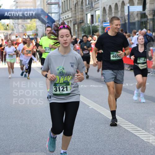 07.09.2025 - BARMER Alsterlauf Strokosch-Dieckow http://msf.ph/oto/8756700 07.09.2025 10:13:50 Ziel 2073, 2232, 2264, 2296, 2403, 2688, 2929, 2930, 3236, 3346, 3503, 3504, 3697, 3734, 3735, 3929, 4213, 4489, 4553, 4699, 5062, 5277, 5278, 5468, 5795, 5830, 6145, 6165, 6282, 6284, 6337, 8101, 8120, 8195, 8224, 8226, 8257 meine-sportfotos.de