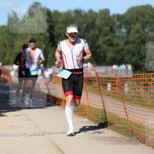 07.09.2025 - 19. Norderstedt Triathlon Michael Strokosch http://msf.ph/oto/8756702 07.09.2025 14:54:28 Laufen 388, 393, 422, 1020 meine-sportfotos.de