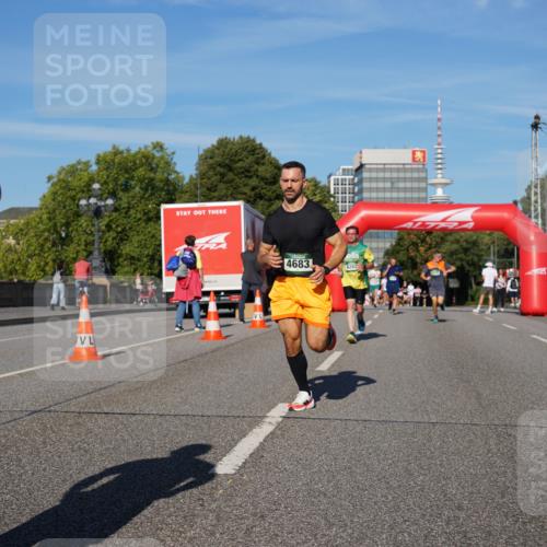 07.09.2025 - BARMER Alsterlauf Yannick Fuchs http://msf.ph/oto/8756705 07.09.2025 09:38:21 Laufen 4683, 6262 meine-sportfotos.de