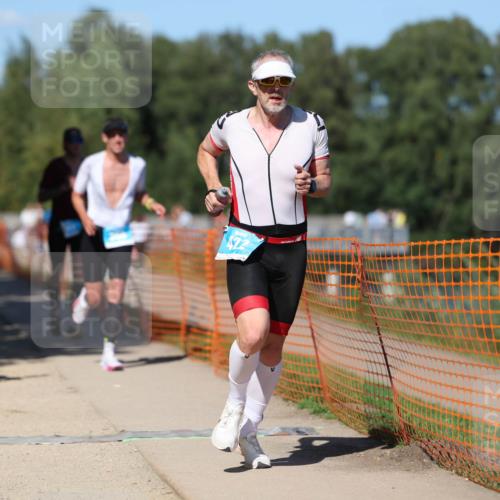 07.09.2025 - 19. Norderstedt Triathlon Michael Strokosch http://msf.ph/oto/8756730 07.09.2025 14:54:29 Laufen 388, 393, 422, 1020 meine-sportfotos.de