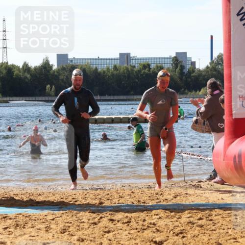 07.09.2025 - 19. Norderstedt Triathlon Luisa Fischer http://msf.ph/oto/8756736 07.09.2025 11:46:31 Schwimmen 244, 258, 724, 737 meine-sportfotos.de