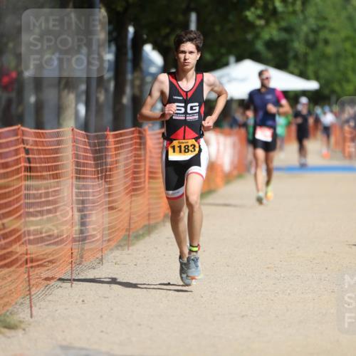 07.09.2025 - 19. Norderstedt Triathlon Michael Strokosch http://msf.ph/oto/8756754 07.09.2025 12:04:07 Laufen 279, 1183, 1278, 1306 meine-sportfotos.de