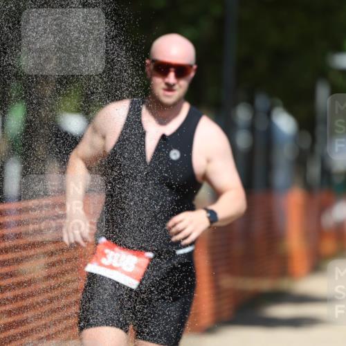 07.09.2025 - 19. Norderstedt Triathlon Michael Strokosch http://msf.ph/oto/8756817 07.09.2025 12:50:36 Laufen 182, 236, 308, 1293 meine-sportfotos.de