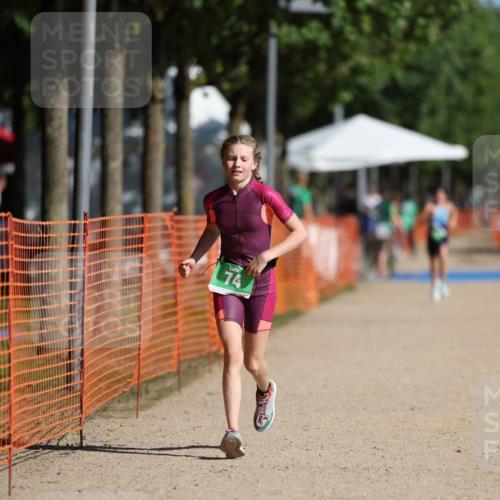 07.09.2025 - 19. Norderstedt Triathlon Michael Strokosch http://msf.ph/oto/8756827 07.09.2025 11:01:37 Laufen 74 meine-sportfotos.de