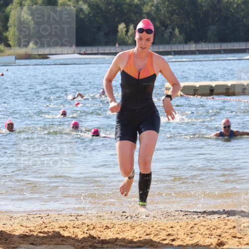 07.09.2025 - 19. Norderstedt Triathlon Luisa Fischer http://msf.ph/oto/8756856 07.09.2025 11:46:38 Schwimmen 244, 258, 724, 737, 1251 meine-sportfotos.de