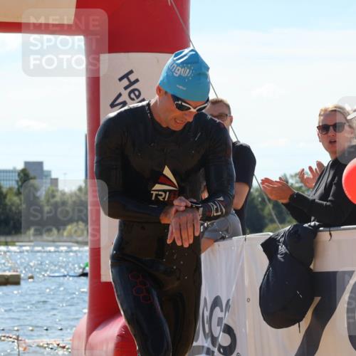 07.09.2025 - 19. Norderstedt Triathlon Luisa Fischer http://msf.ph/oto/8756896 07.09.2025 13:30:25 Schwimmen 980, 981, 1009, 1018 meine-sportfotos.de