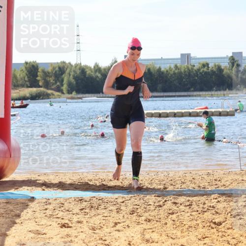 07.09.2025 - 19. Norderstedt Triathlon Luisa Fischer http://msf.ph/oto/8756904 07.09.2025 11:46:40 Schwimmen 244, 724, 1251 meine-sportfotos.de
