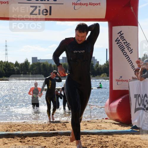 07.09.2025 - 19. Norderstedt Triathlon Luisa Fischer http://msf.ph/oto/8757041 07.09.2025 13:30:50 Schwimmen 958, 971, 995, 1039, 1401 meine-sportfotos.de