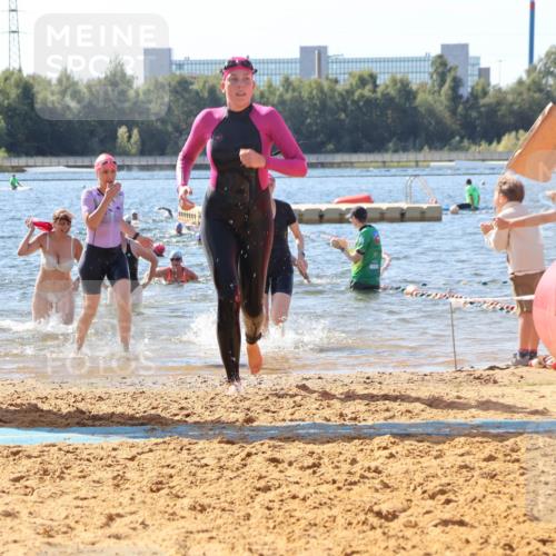 07.09.2025 - 19. Norderstedt Triathlon Luisa Fischer http://msf.ph/oto/8757053 07.09.2025 11:46:58 Schwimmen 293, 721, 1248, 1382 meine-sportfotos.de