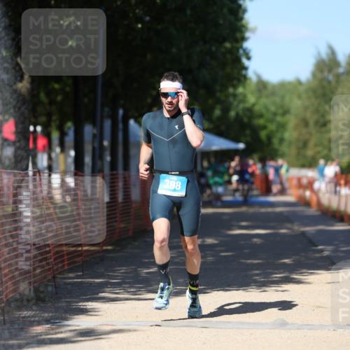 07.09.2025 - 19. Norderstedt Triathlon Michael Strokosch http://msf.ph/oto/8757058 07.09.2025 14:55:00 Laufen 398, 900 meine-sportfotos.de