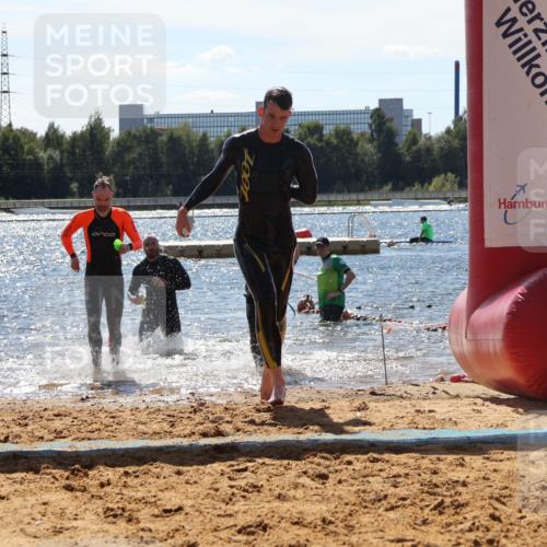 07.09.2025 - 19. Norderstedt Triathlon Luisa Fischer http://msf.ph/oto/8757059 07.09.2025 13:30:52 Schwimmen 872, 958, 971, 985, 995, 1401 meine-sportfotos.de