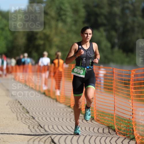 07.09.2025 - 19. Norderstedt Triathlon Michael Strokosch http://msf.ph/oto/8757072 07.09.2025 10:42:44 Laufen 112, 690 meine-sportfotos.de