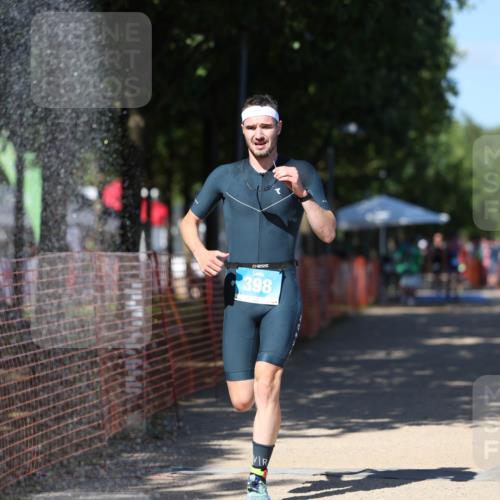 07.09.2025 - 19. Norderstedt Triathlon Michael Strokosch http://msf.ph/oto/8757085 07.09.2025 14:55:01 Laufen 398, 900 meine-sportfotos.de