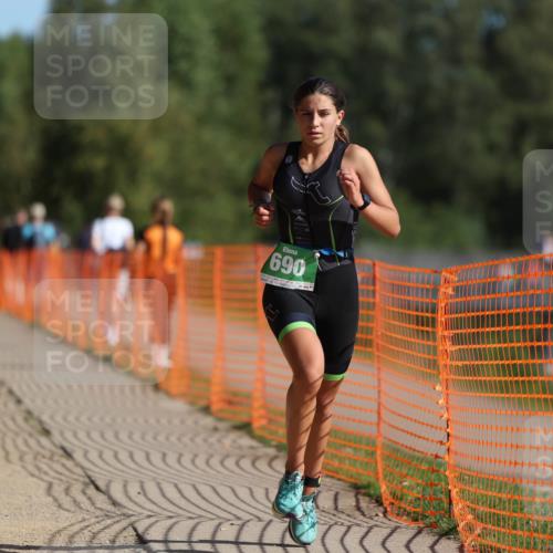 07.09.2025 - 19. Norderstedt Triathlon Michael Strokosch http://msf.ph/oto/8757088 07.09.2025 10:42:44 Laufen 112, 690 meine-sportfotos.de