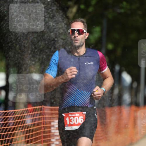 07.09.2025 - 19. Norderstedt Triathlon Michael Strokosch http://msf.ph/oto/8757093 07.09.2025 12:04:15 Laufen 1278, 1306 meine-sportfotos.de