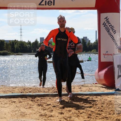 07.09.2025 - 19. Norderstedt Triathlon Luisa Fischer http://msf.ph/oto/8757096 07.09.2025 13:30:57 Schwimmen 872, 958, 971, 985, 995, 1401 meine-sportfotos.de